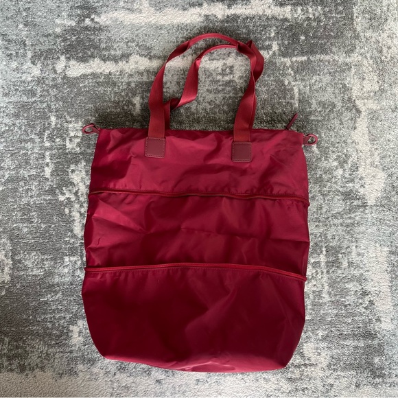 *SOLD* FWD Expandable Tote in Brick - Picture 5 of 5